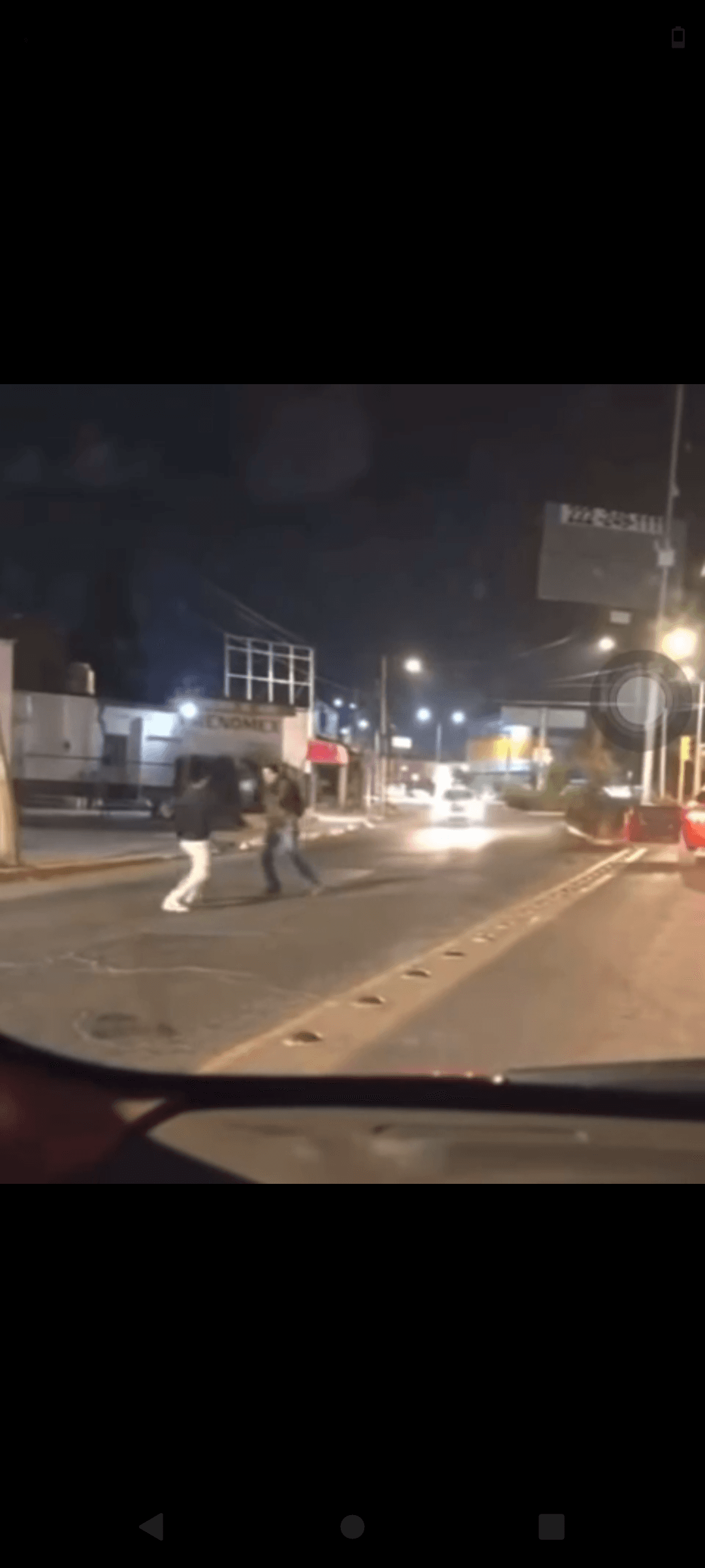 Riña entre conductores tras percance vial en Cholula