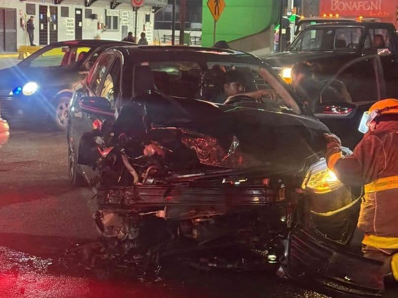 Choque en la Atlixco-Izúcar deja un detenido