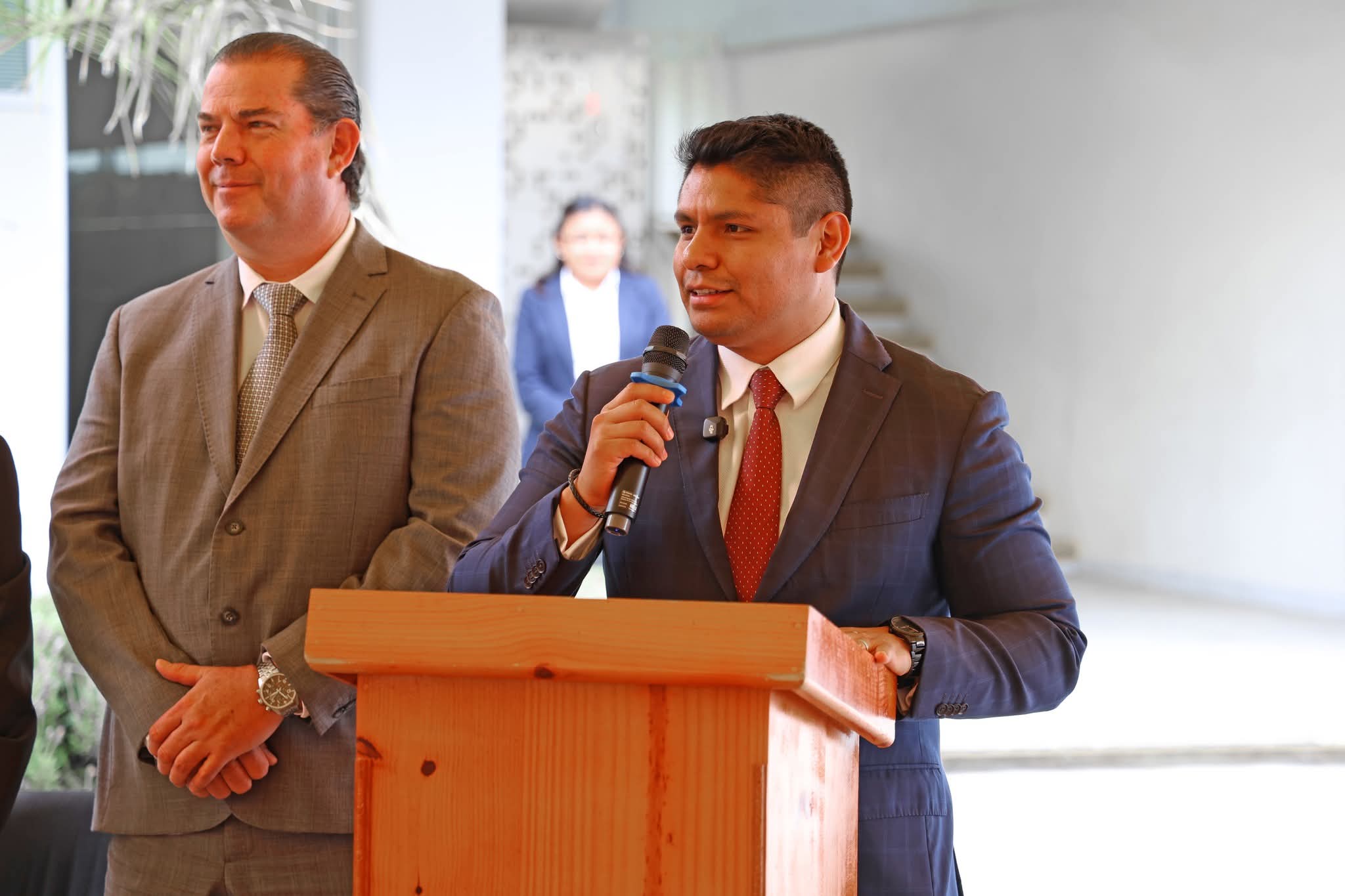 Inicia ciclo escolar en el nuevo CBTIS 300 de Cuautlancingo