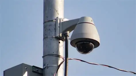 Ayuntamiento de Puebla instalará postes inteligentes con cámaras y botones de pánico