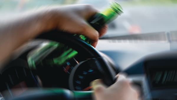 Conductor ebrio deja varios heridos en posada en Tlatelulco , Tlaxcala.