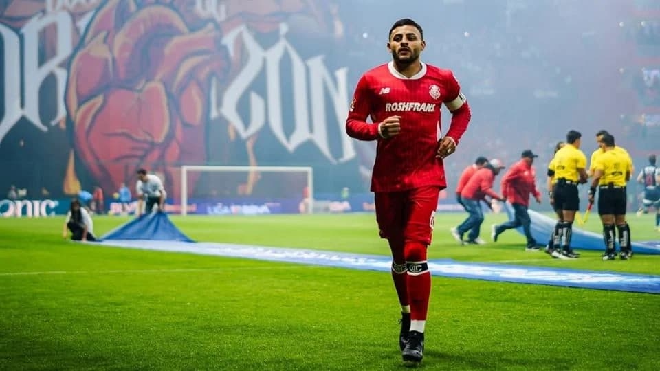 Alexis Vega llora al recordar que el mítico José Cardozo es el ‘culpable’ de su gran nivel: “Por ti tomé la decisión de regresar a Toluca”
