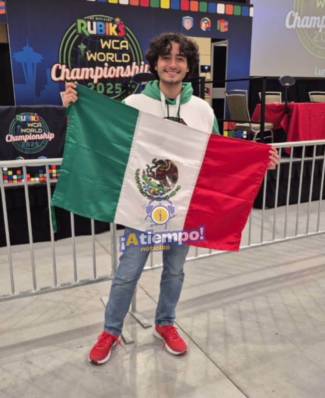 Estudiante de la BUAP destaca en Mundial de Cubo Rubik