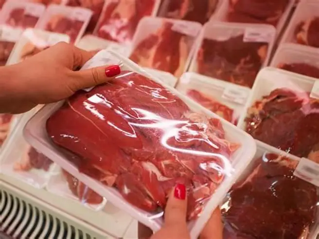Retiran Carne Caducada en Supermercados de Puebla Capital