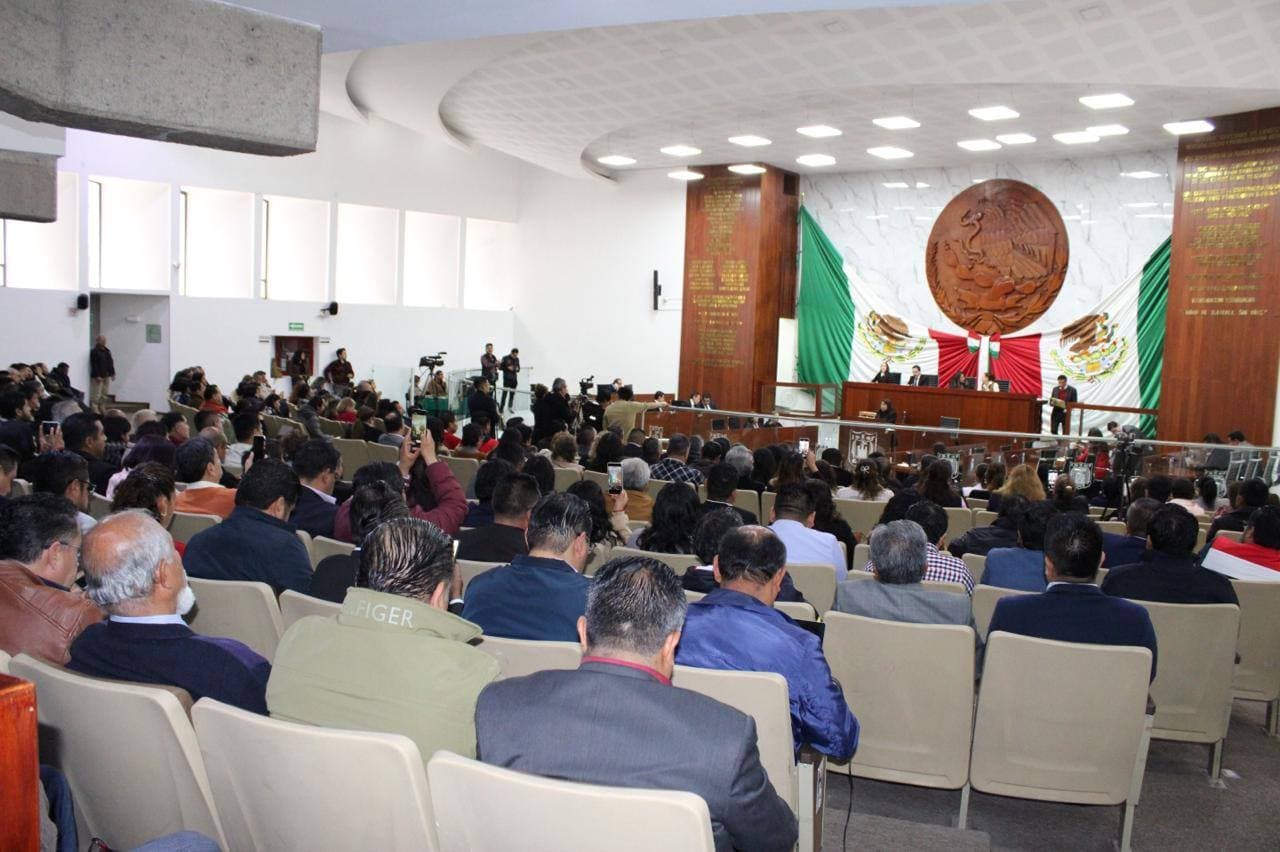 Aprueban prisión y multas a quien acuse de un delito a docentes sin tener pruebas