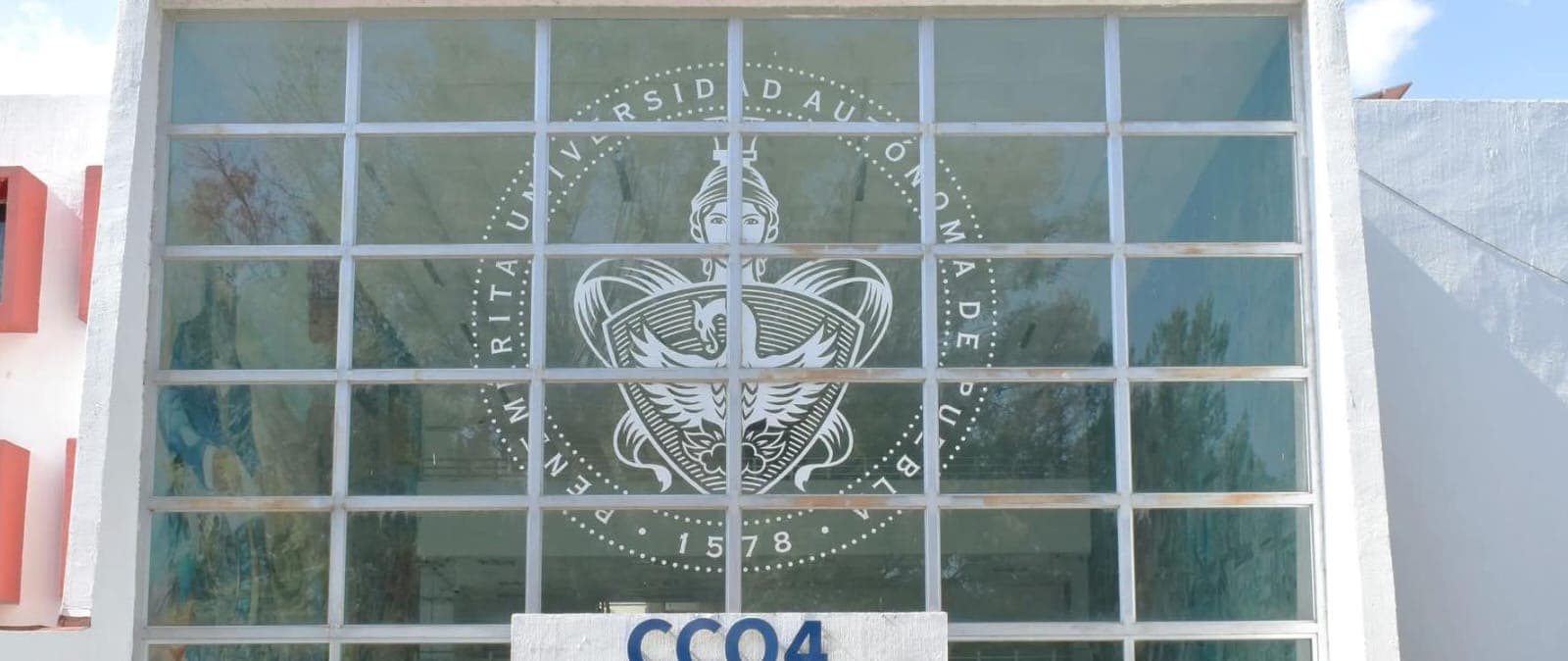 BUAP Librerías anuncia descuentos navideños